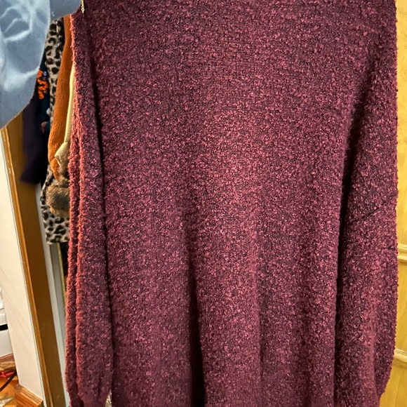 Antthony Rich Burgundy Knit Cardigan - Picture 2 of 5